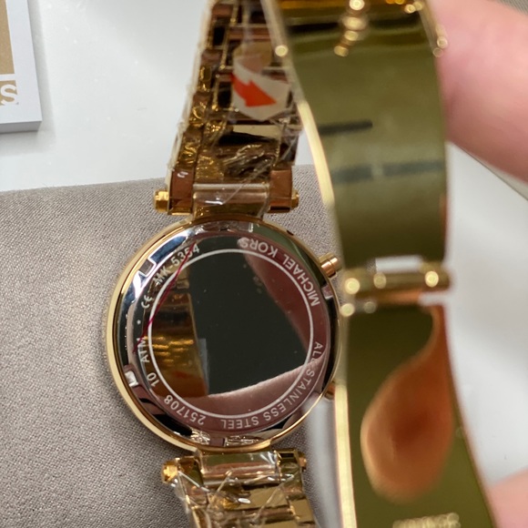 LAST Michael Kors Parker Gold Watch - Picture 5 of 8